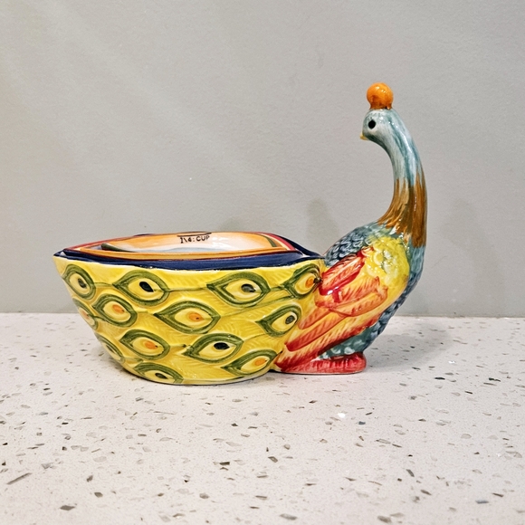 Pier 1 Imports Peacock 4 Piece Measuring Cup Set 1/4 to 1 Cup - Picture 2 of 16